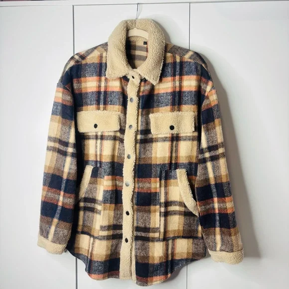 Plaid Sherpa-Trim Teddy Jacket in Beige & Black - Picture 3 of 8